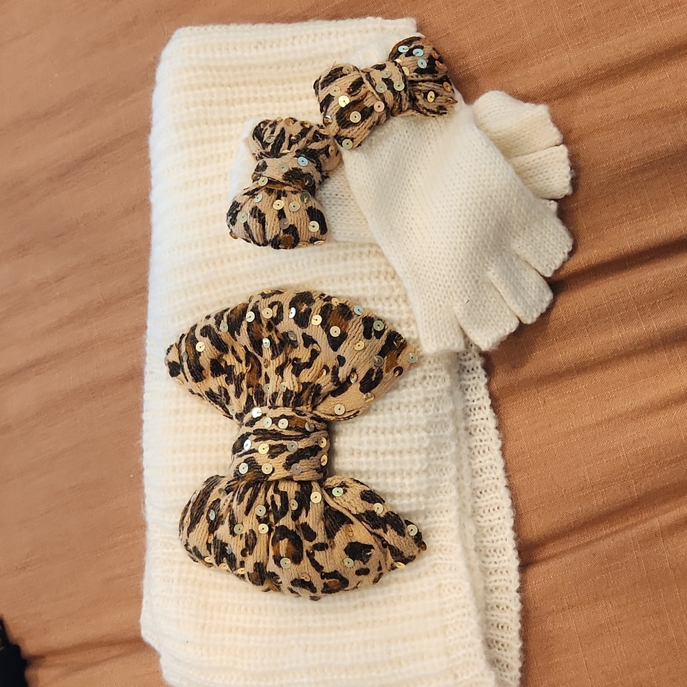 Betsey Johnson infinity scarf and gloves